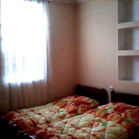 White Guest House Batumi Exterior photo