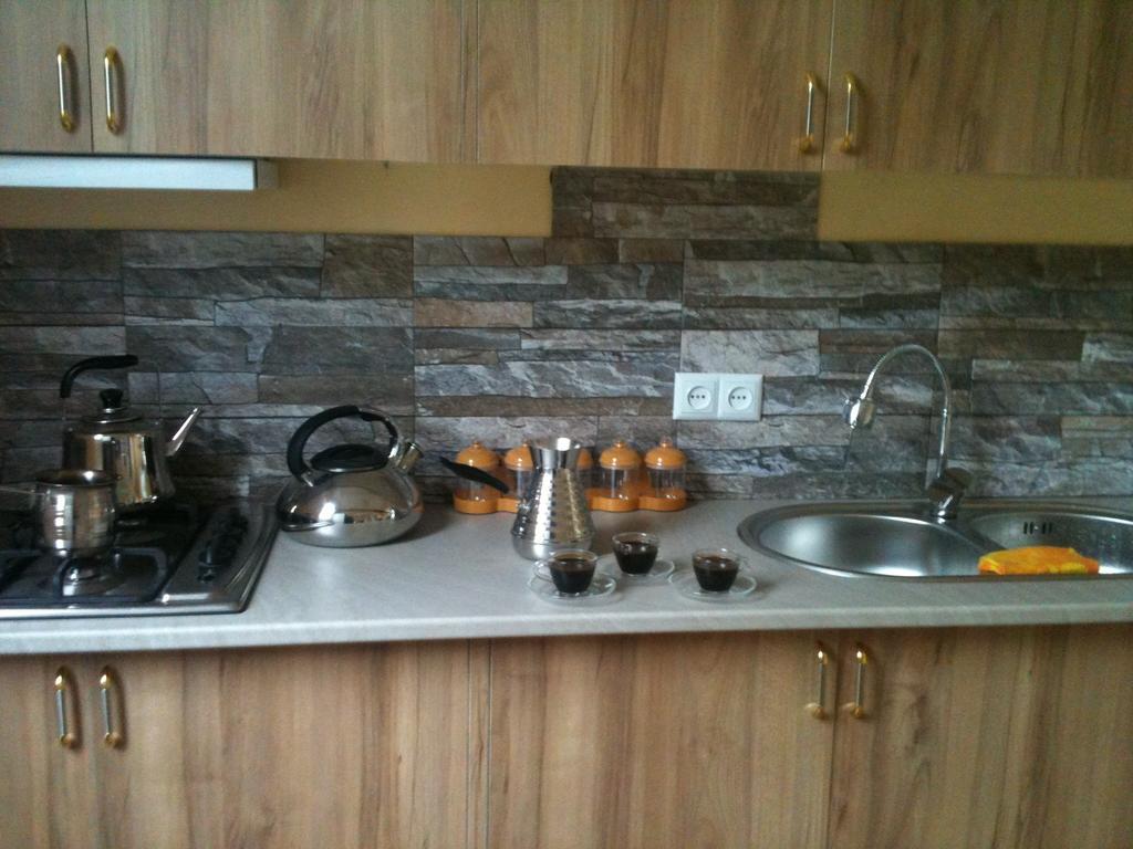 White Guest House Batumi Room photo